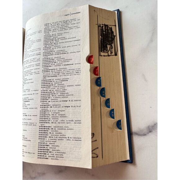 American Heritage Spanish dictionary hardback vintage navy blue reference educat - Picture 2 of 4